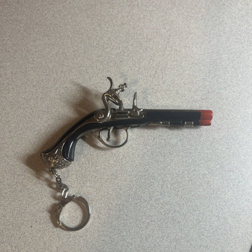 VTG Miniature Diecast Metal Flintlock Pirate Pistol Toy Cap Gun Keychain 4”